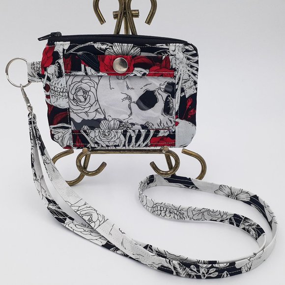 NEW! Skulls and Roses ID Badge Holder Wallet - Picture 3 of 5